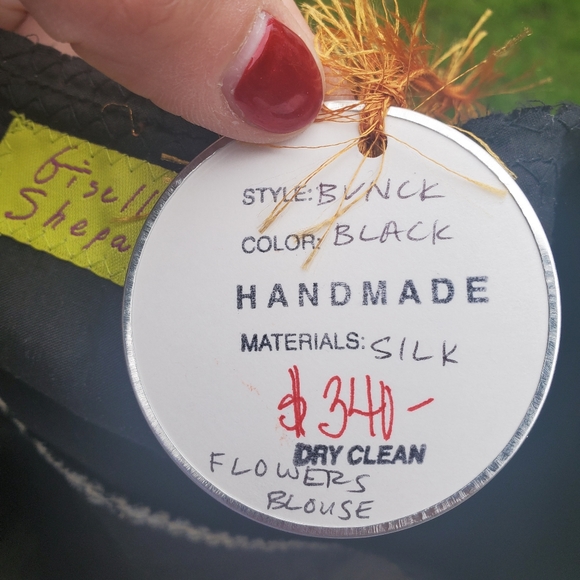 GISELLE SHEPATIN silk top - Picture 7 of 7